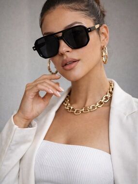 Bold Black Square Sunglasses Tortoise Detail Editorial IT Girl Vibe
